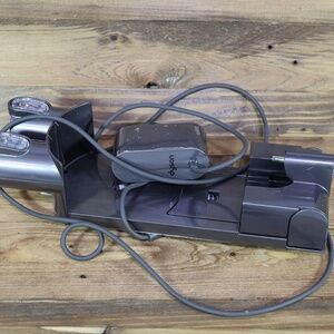 Dyson  V6 Motorhead Vacuum OEM Wall Mount Dock And Charger Cord Plug